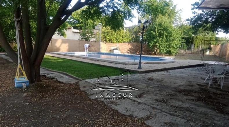 Córdoba - Lucena - 1500m2