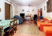 Xalet independent amb terreny en venda a la España, Lucena, ref.: TR172851 foto