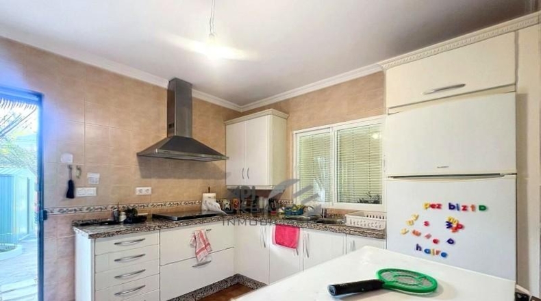 Córdoba - Lucena - 1500m2