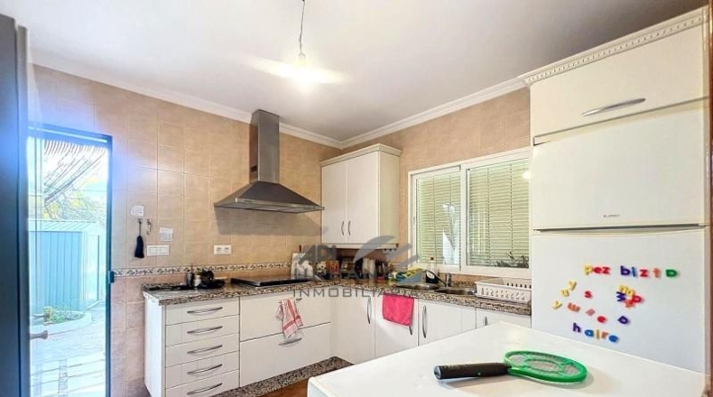 Córdoba - Lucena - 1500m2