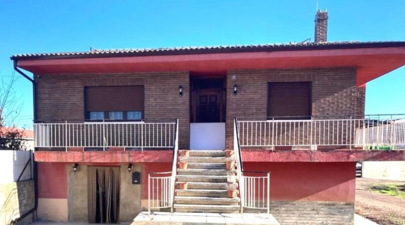 Leon - Mansilla Mayor - 590m2