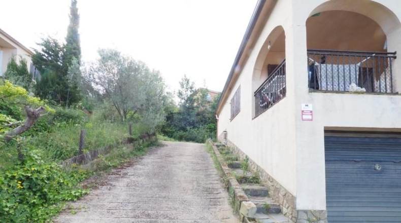 Gerona - Vidreres - 1213m2