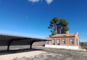 Chalet independiente con terreno en venta en la España, Yecla, ref: TR361894 foto