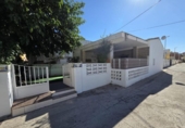 Отдельно стоящий дом с участком на продажу в городе Gandia Фото