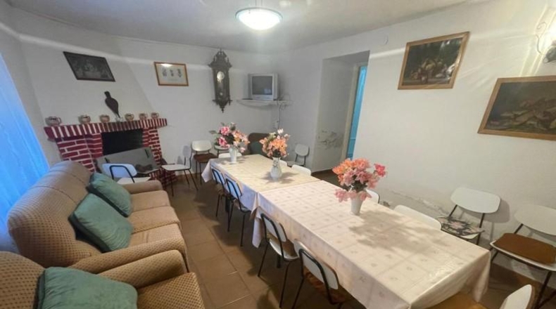 Burgos - Треспадерне - 1490m2