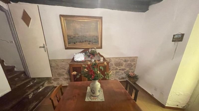 Burgos - Треспадерне - 1490m2