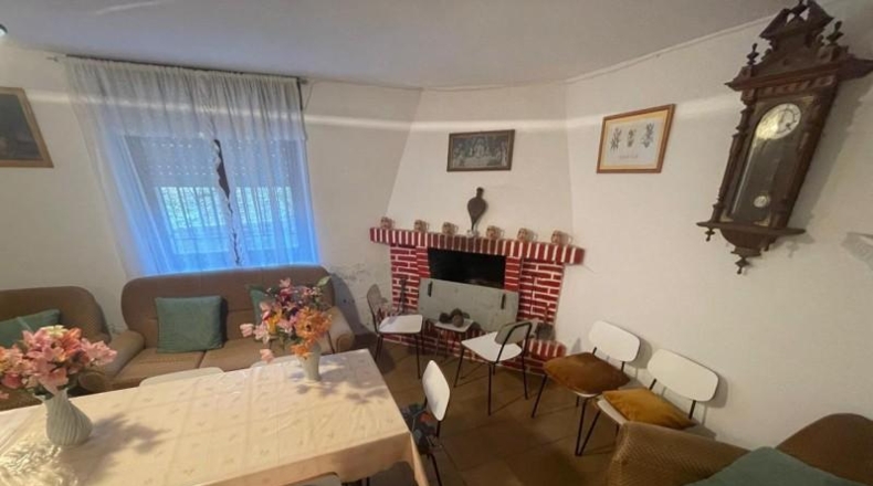 Burgos - Треспадерне - 1490m2