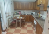Дом с участком на продажу в городе Альманса Фото