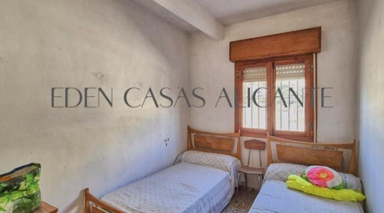 Alicante - Busot - 50000m2