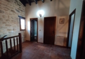 Chalet independiente con terreno en venta en la España, Alcañiz, ref: TR366148 foto