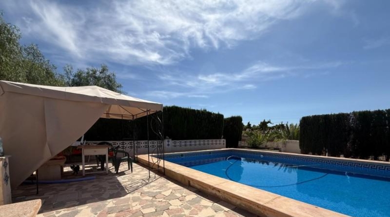 Alicante - Dolores - 2758m2