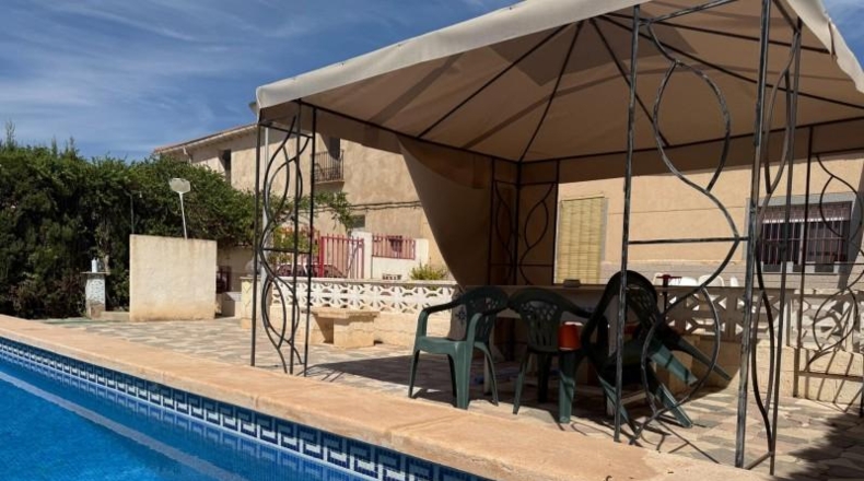 Alicante - Dolores - 2758m2