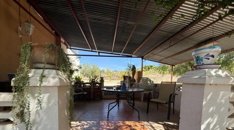 Alicante - Dolores - 2758m2