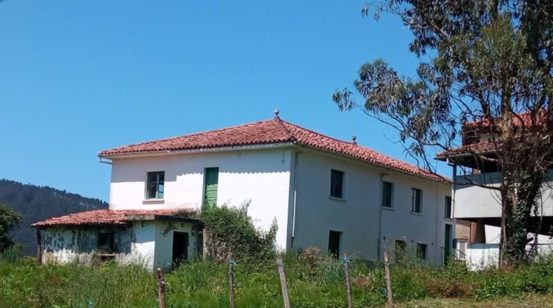 Asturias - Cudillero - 2250m2