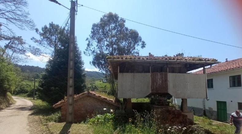 Asturias - Cudillero - 2250m2