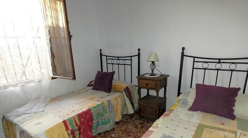 Málaga - Sedella - 3000m2