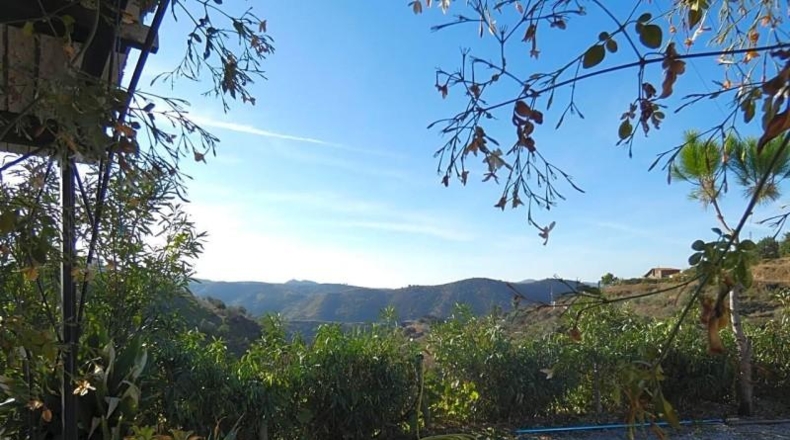 Málaga - Sedella - 3000m2