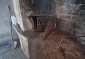 Отдельно стоящий дом с участком на продажу в городе As Covas Фото