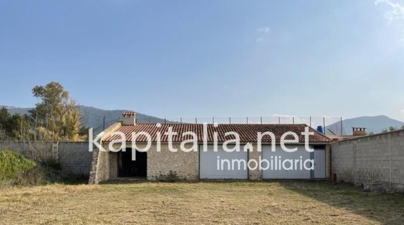 Valencia - Canals - 2362m2
