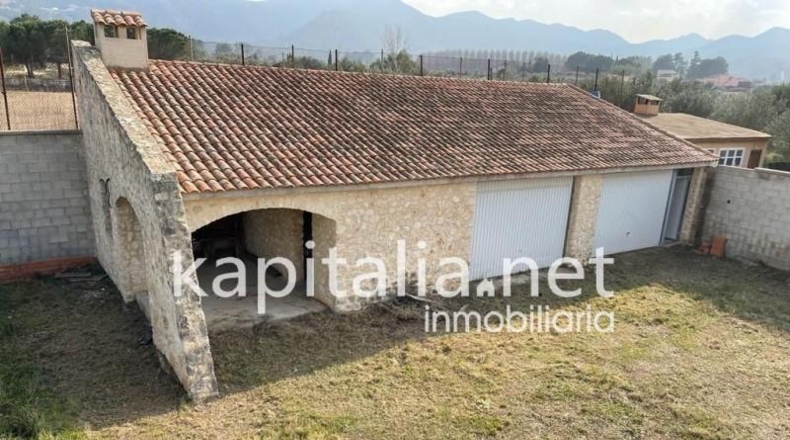 Valencia - Canals - 2362m2