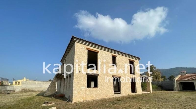 Valencia - Canals - 2362m2