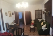 Дом с участком на продажу в городе Brenes Фото