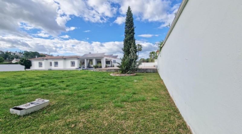 Badajoz - Badajoz - 893m2