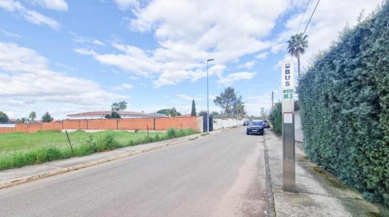 Badajoz - Badajoz - 893m2