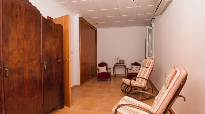 Alicante - Бенихофар - 180m2