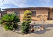 Chalet independiente con terreno en venta en la España, Gallur, ref: TR345251 foto