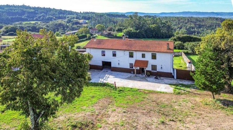 La Coruña - Carballo - 555m2