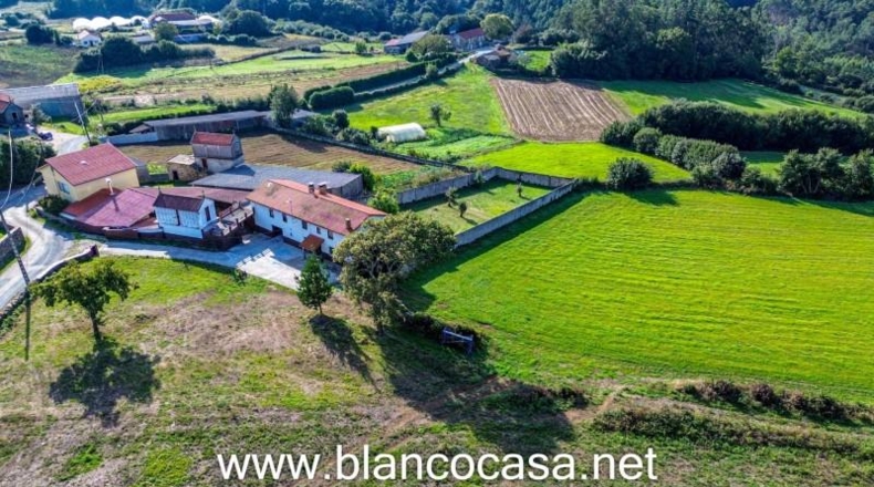 La Coruña - Carballo - 555m2