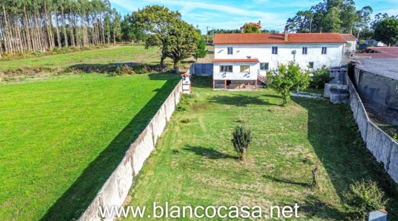 La Coruña - Carballo - 555m2