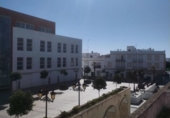Дом с участком на продажу в городе Chiclana de la Frontera Фото