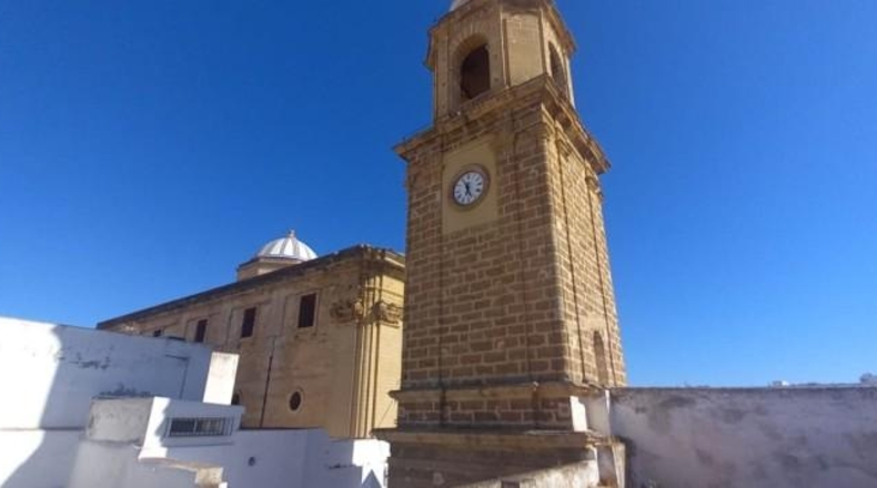 Cádiz - Чиклана-де-ла-Фронтера - 399m2