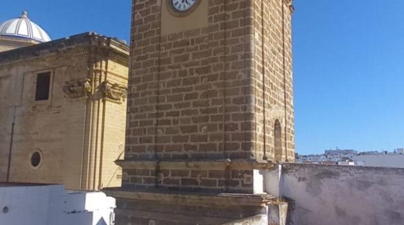 Cádiz - Чиклана-де-ла-Фронтера - 399m2