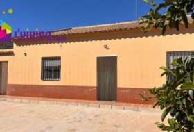 Albox 3000&nbsp;m² 