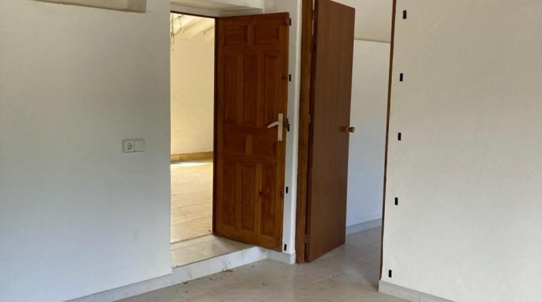 Málaga - Antequera - 13000m2