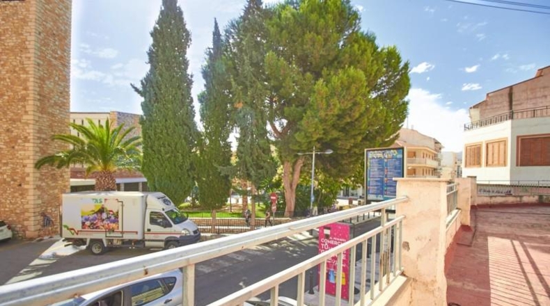 Almeria - Urbanización Hispanidad - 298m2