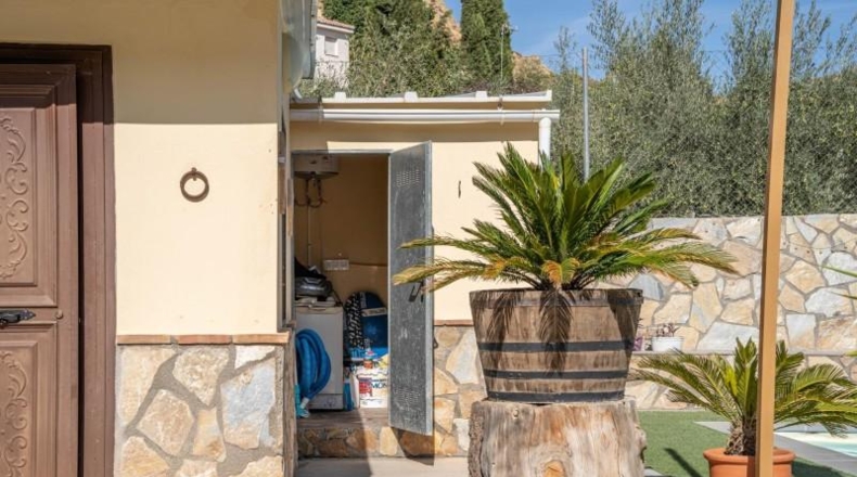 Granada - Huétor Vega - 4200m2