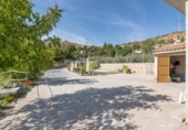 Casa de camp amb terreny en venda a la España, Huétor Vega, ref.: TR367401 foto