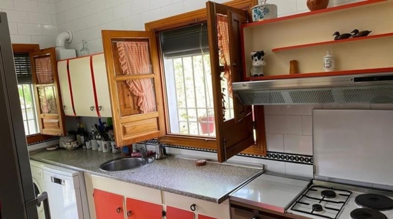 Córdoba - Baena - 6550m2