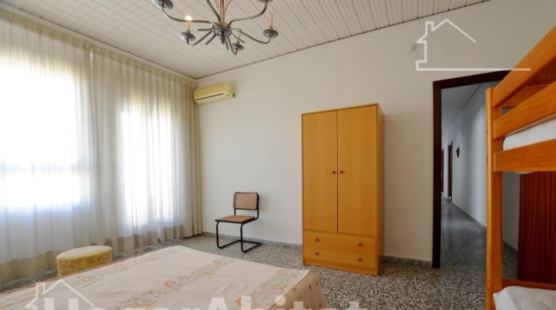 Valencia - Oliva - 476m2