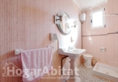 Дом с участком на продажу в городе Oliva Фото