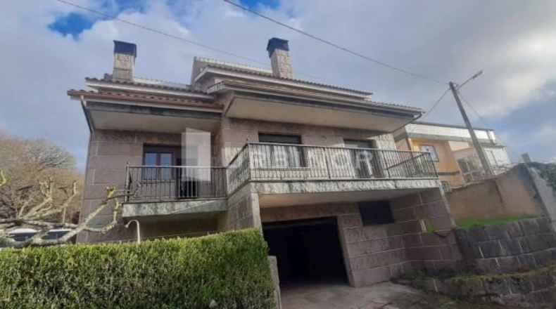 Orense - Carballino - 348m2