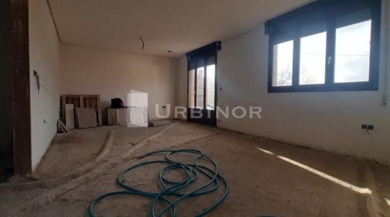 Orense - Carballino - 348m2
