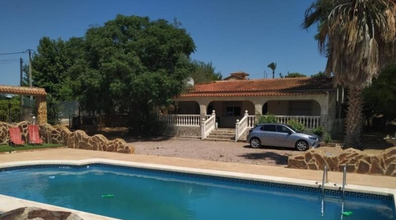 Murcia - Santomera - 2800m2