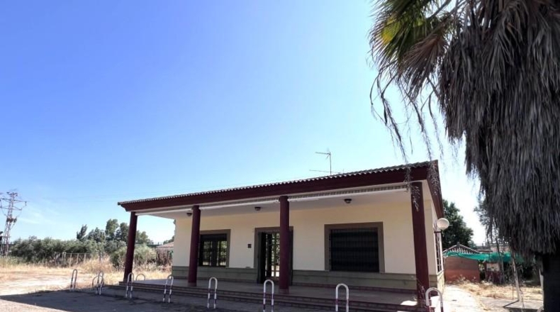 Badajoz - Don Benito - 10188m2
