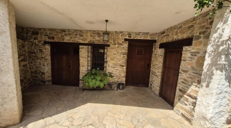 Leon - Ponferrada - 1200m2