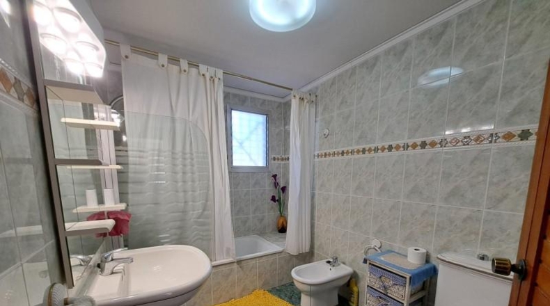 Валенсия - Alcira - 1800m2